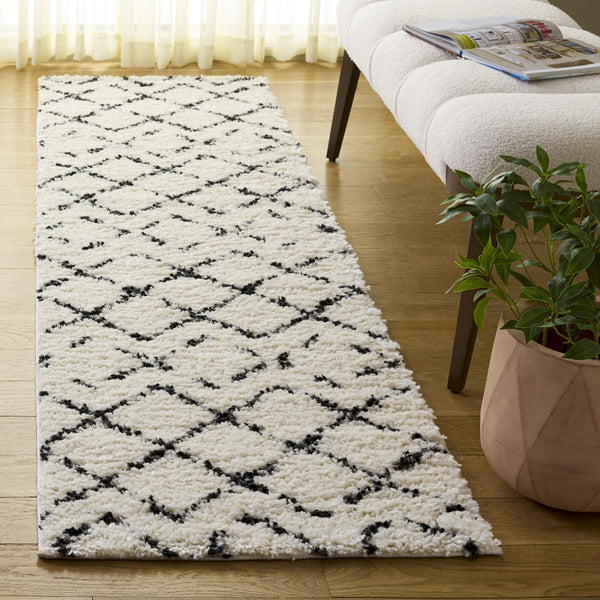 Safavieh Arizona Ivory And Black Shag Rug — Plush 1.625" High-Pile Turkish Power-Loomed Flokati Style Rug 6'-7" x 9'-2" ASG743Z-7