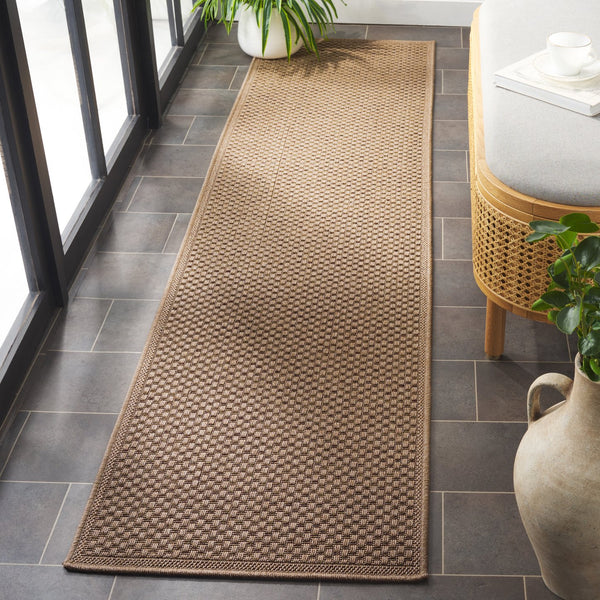 Safavieh Atrium Handcrafted Indoor/Outdoor Area Rug - Luxurious Egyptian Design With Plush Comfort & Durability Beige 42% Polypropylene,41% Jute,12% Polyester,5% Adhesive Material Atm100b-28