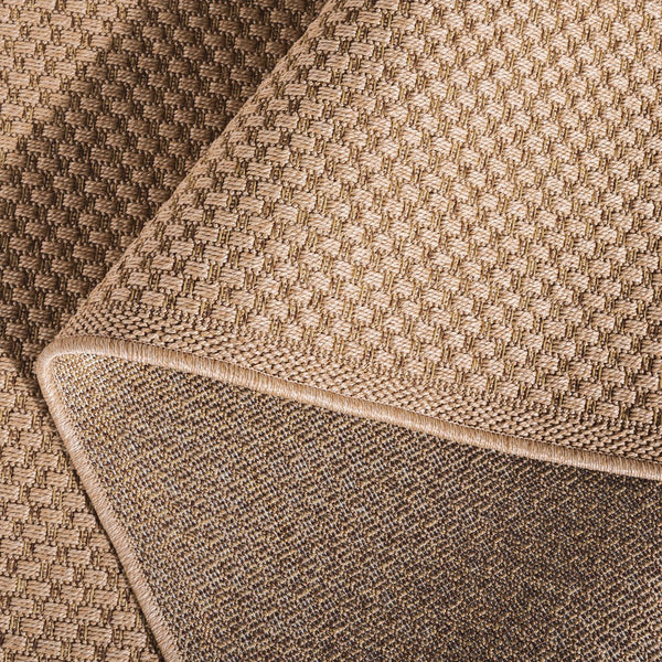 Safavieh Atrium Handcrafted Indoor/Outdoor Area Rug - Luxurious Egyptian Design With Plush Comfort & Durability Beige 42% Polypropylene,41% Jute,12% Polyester,5% Adhesive Material Atm100b-28