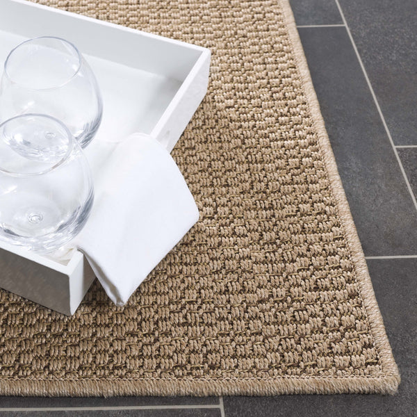 Safavieh Atrium Luxury Area Rug – Exquisite Power Loomed Design For Indoor/Outdoor Elegance And Comfort Beige 42% Polypropylene,41% Jute,12% Polyester,5% Adhesive Material Atm103b-9