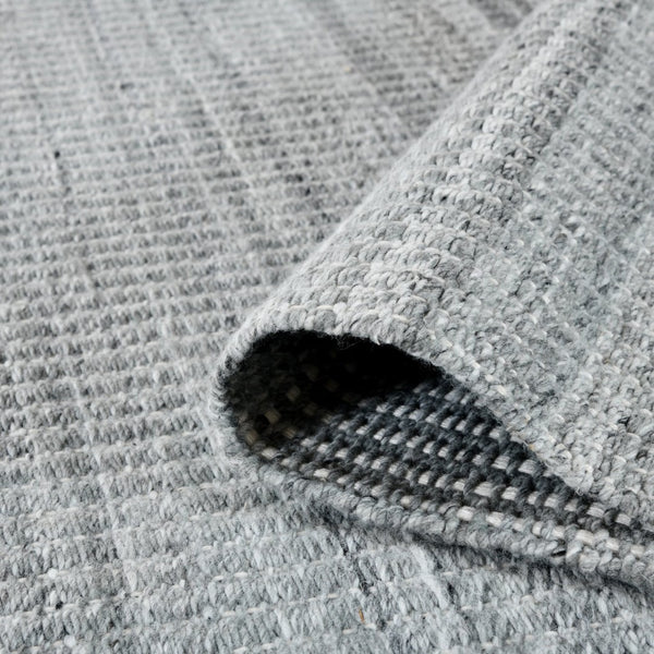 Amer Rugs Atlantic Hand-woven Area Rug In Geometric Design - Durable, Easy-care Solution For Any Space Dolphin Gray Yarn Atn10912