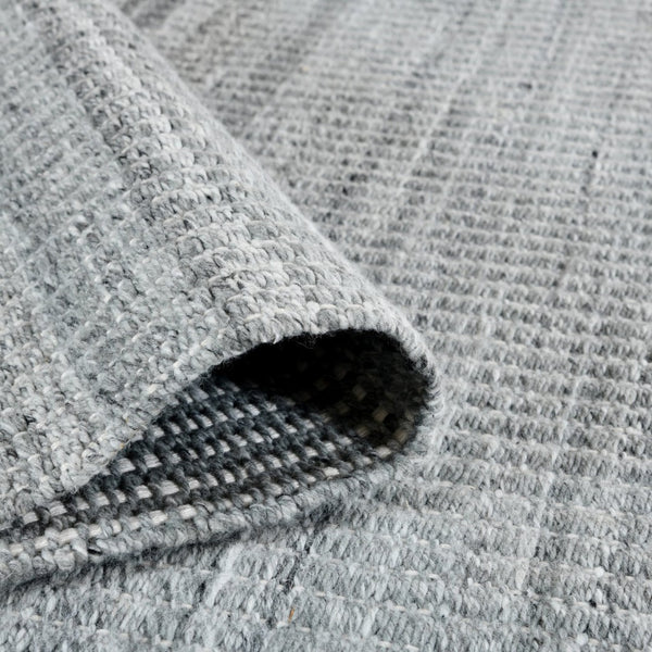 Amer Rugs Atlantic Hand-woven Area Rug In Geometric Design - Durable, Easy-care Solution For Any Space Dolphin Gray Yarn Atn10912