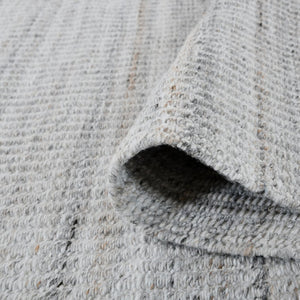 Amer Rugs Atlantic Hand-woven Area Rug In Geometric Design - Durable, Easy-care Solution For Any Space Dove Yarn Atn20508