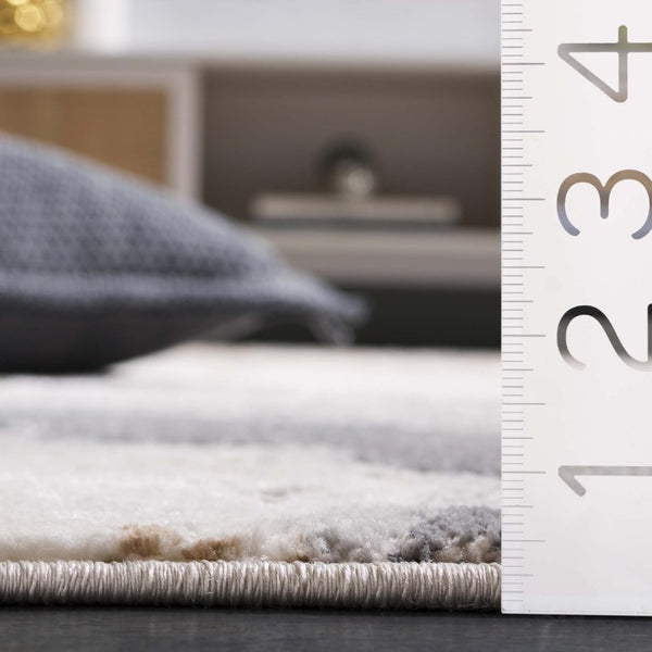 Safavieh Aura Power-Loomed Turkish Area Rug Neutral Tones Low Pile for Modern Living Rooms Beige AUA201B-5