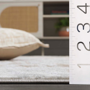 Safavieh Aura Oval 7X10 Rug Grey Beige - Low‑Pile Turkish Power‑Loomed Blend, Durable Soft Texture For Living Rooms AUA202F-7