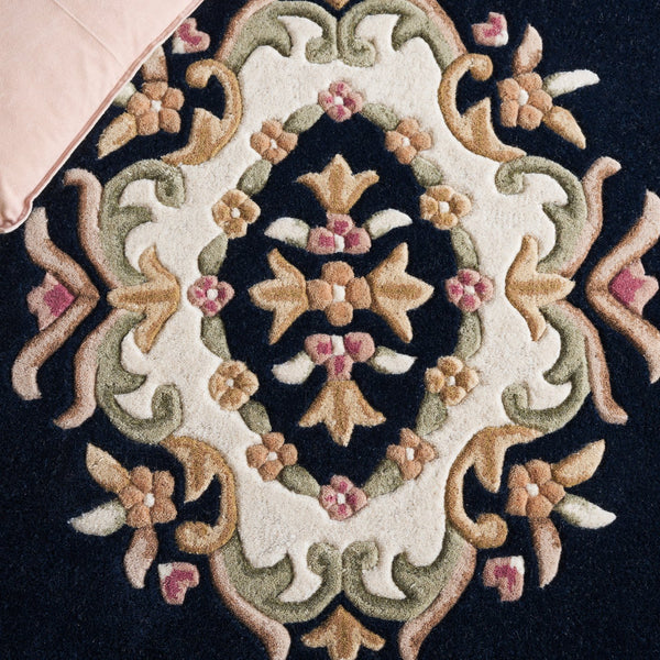 Safavieh Aubusson Hand-tufted Area Rug – Luxurious Ivory & Green Floral Design, Crafted For Timeless Elegance Navy ,Ivory 80% Wool,20% Cotton Aub301n-6r