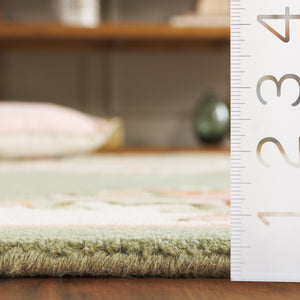 Safavieh Aubusson Hand-tufted Area Rug – Luxurious Ivory & Green Floral Design, Crafted For Timeless Elegance Green ,Ivory 80% Wool,20% Cotton Aub301y-6r