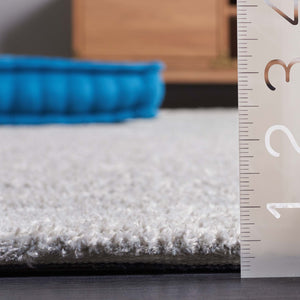 Safavieh Audrey Modern Ivory/Grey Area Rug - Enhance Your Space With Timeless Elegance And Comfort Today! Ivory ,Grey 80% Micro Polyester,20% Cotton Aud101f-8