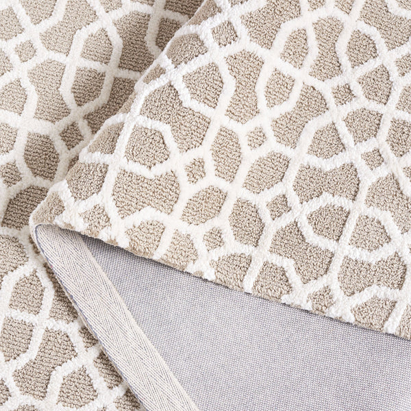 Safavieh Audrey Elegant Area Rug – Luxurious Softness & Durable Design For Timeless Home Décor Style Taupe ,Ivory 80% Micro Polyester,20% Cotton Aud103e-28