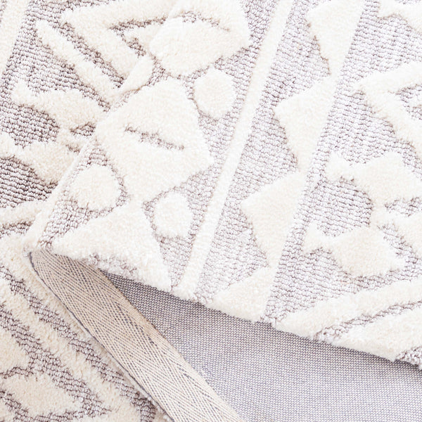 Safavieh Audrey Timeless Transitional Area Rug - Elegant Geometric Design For Modern Living Spaces Grey ,Ivory 80% Micro Polyester,20% Cotton Aud104f-6sq