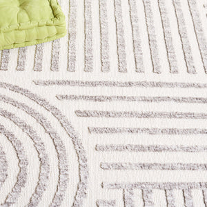 Safavieh Audrey Elegant Geometric Area Rug With Timeless Style | Luxurious Comfort For Any Room Decor Ivory ,Grey 80% Micro Polyester,20% Cotton Aud106a-28