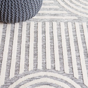 Safavieh Audrey 106 Power loomed Transitional Rug Grey / Ivory 5' x 8'