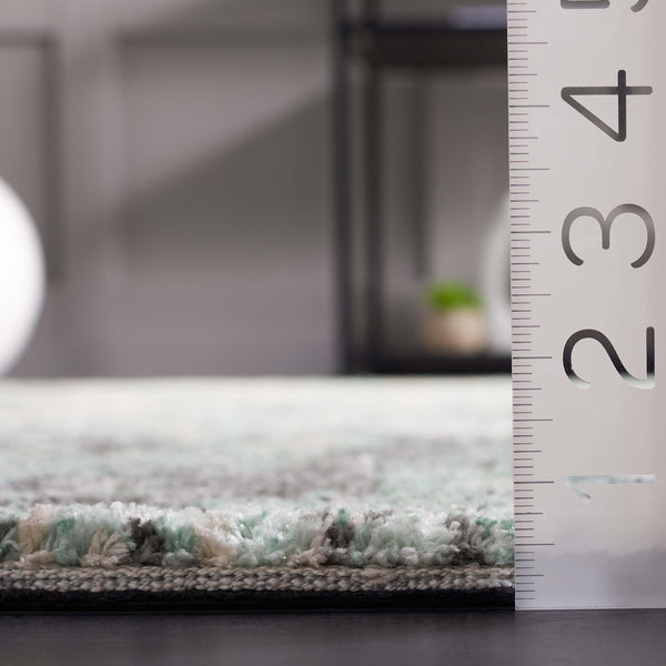 Safavieh Audrey Exquisite Area Rug - Luxurious Abstract Design For Elegant Living Spaces & Cozy Comfort Blue ,Grey 80% Micro Polyester,20% Cotton Aud107m-5