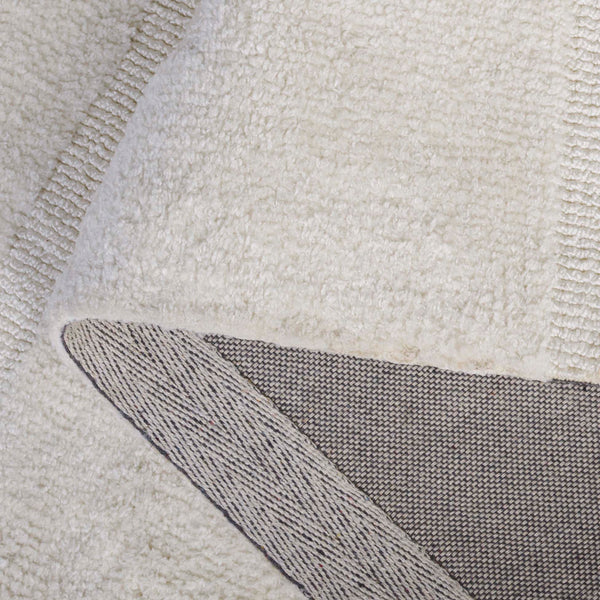 Safavieh Audrey Luxurious 6x6 Square Area Rug – Contemporary Design In Soft Micro Polyester & Cotton Blend Ivory 80% Micro Polyester,20% Cotton Aud109a-8