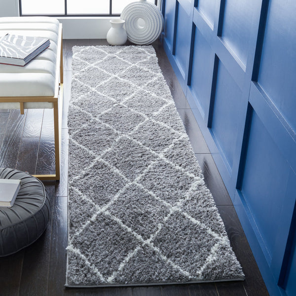 Safavieh August 8' X 10' Light Grey/Ivory Shag Area Rug - Luxurious Comfort, Timeless Design, Oeko-tex Certified Light Grey ,Ivory 50% Jute,45% Polypropylene,5% Polyester Aug531f-8