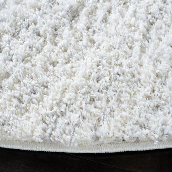 Safavieh August 500 Power Loomed Shag Rug Beige / Black AUG532B-7R