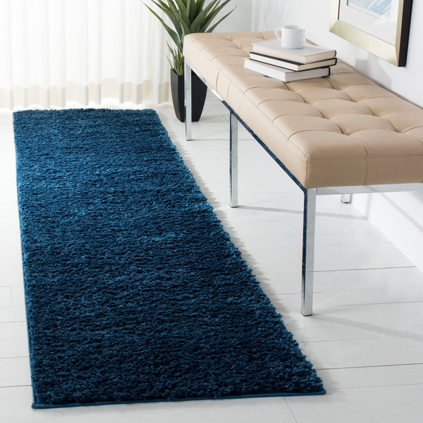 Safavieh August Luxurious Shag Area Rug - Sumptuous Softness & Modern Elegance For Your Cozy Living Space Navy 65% Polypropylene + 35% Jute Aug900n-4sq
