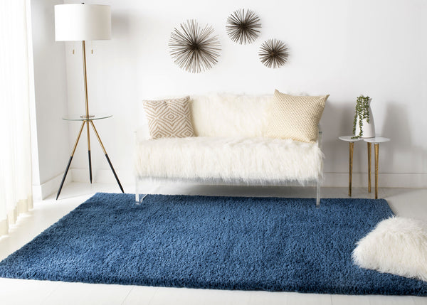 Safavieh August Luxurious Shag Area Rug - Sumptuous Softness & Modern Elegance For Your Cozy Living Space Navy 65% Polypropylene + 35% Jute Aug900n-4sq