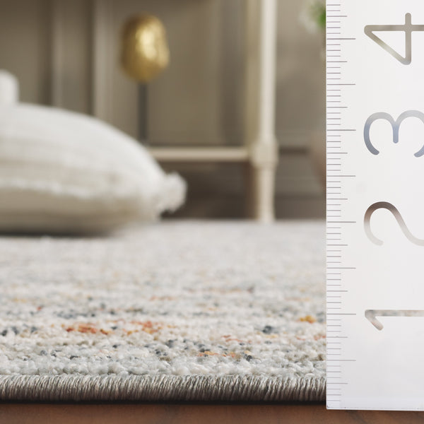 Safavieh Avalon Area Rug - Elegant Ivory And Light Blue Design With Softness, Durability, And Eco-friendly Quality Light Blue ,Ivory Polyester Ava210k-4