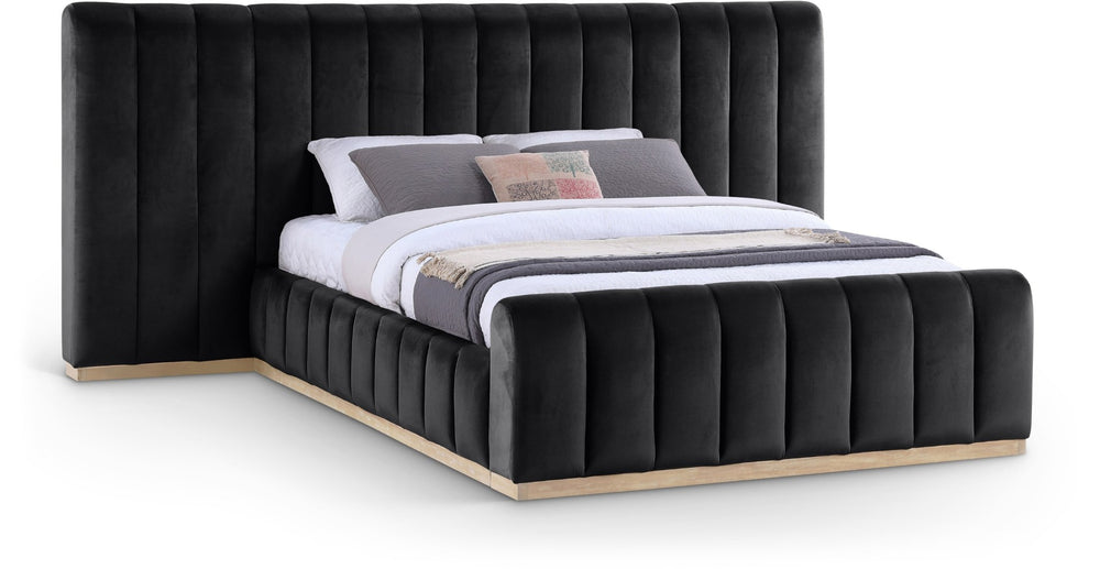 Meridian Furniture Amara Oversized Velvet Queen Bed with Tall Headboard for Glam Bedroom Decor AmaraBlack-Q117