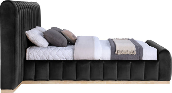 Meridian Furniture Amara Oversized Velvet Queen Bed with Tall Headboard for Glam Bedroom Decor AmaraBlack-Q117