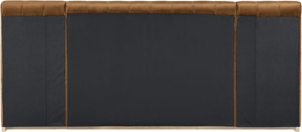 Meridian Furniture Amara Wingback Queen Bed Oversized Velvet Headboard Solid Wood Glam Bedroom AmaraSaddle-Q117