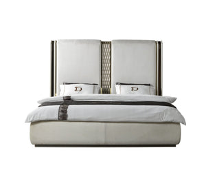English Elm Latoya King Upholstered Bedroom Set with Tufted Headboard and Champagne Metallic Trim B009S02460