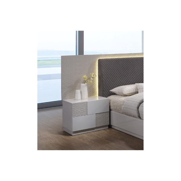 English Elm 2-Drawer Poplar Wood Nightstand High-Gloss Lacquer Sleek Bedside Table for Modern Bedrooms B011P546515