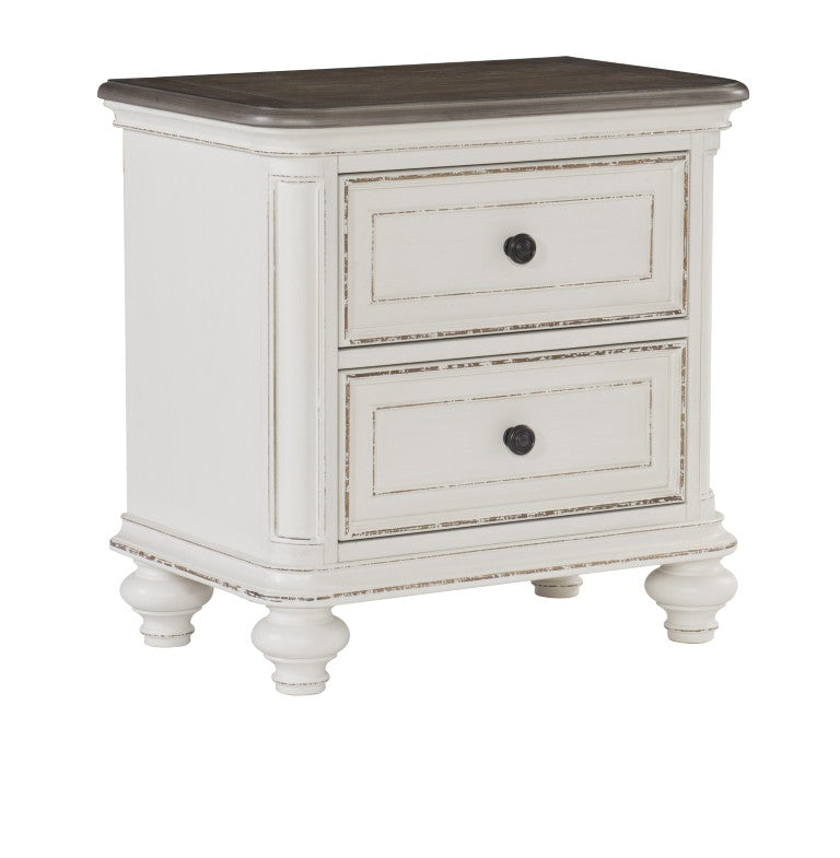English Elm Nightstands Antique White Oak Veneer Set of 2 with USB Charging and Dovetail Drawers B011P569417