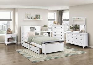 English Elm Nightstands Youth Cottage Set of 2 with Beadboard Accents and Bow Front Drawers 37.5 L x 20.5 W x 9 H B011P572944