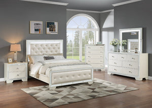 English Elm King Tufted Faux Leather Bedroom Set with LED Lighting and Mirrored Panel Accents B011S02528