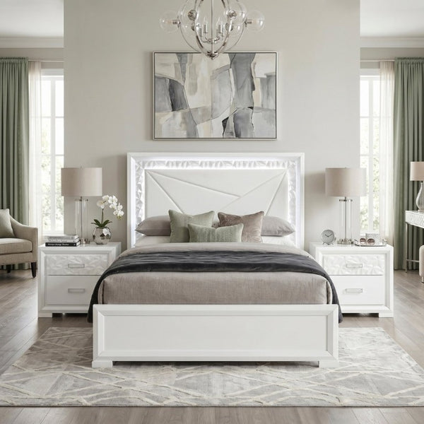 English Elm Glam Pearl White Full Bed with LED Headboard Rhombus Embossed Upholstered Frame B011S02592