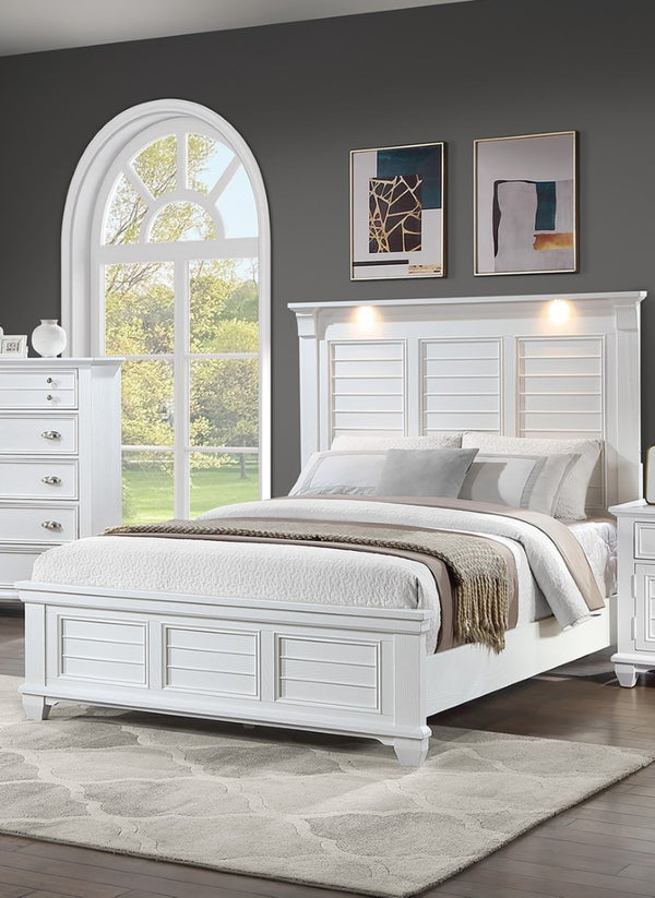 English Elm White Queen Platform Bedroom Set with LED Headboard Solid Acacia Wood 3 Piece B011S04335