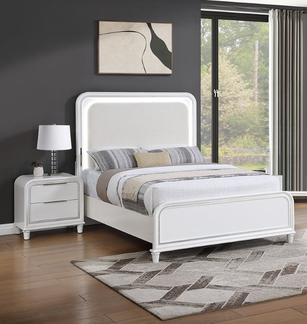 English Elm Bedroom Eastern King Platform Set with LED Headboard Pearl White Acacia Wood Frame B011S04366