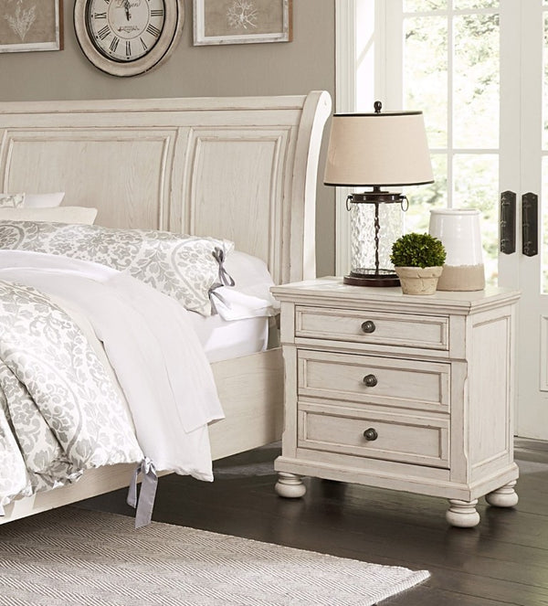 English Elm Transitional Antique White Ash Veneer Nightstand Pair with Hidden Drawer and Bun Feet B011S04398
