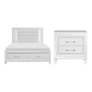 English Elm California King Bed Set with LED Headboard Mirrored Trim and Glam Metallic Finish B011S06322