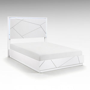 English Elm California King Bedroom Set with LED Headboard Geometric White Wood 3 Piece B011S07349
