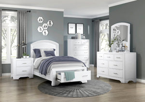 English Elm White Queen Bedroom Set with Curved Headboard Chrome Hardware and Storage Drawers B011S08071