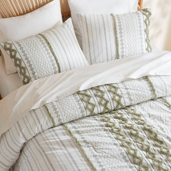 English Elm 3 Piece Cotton Chenille Tufted Duvet Set Aztec Print Textured Bedding for Queen Beds B035P319205