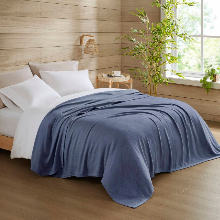 English Elm 1-Piece King Bamboo Rayon Cotton Blanket with Diamond Jacquard Weave for Cool Comfort Navy B035P437477