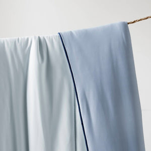 English Elm 1 King Cooling Comforter Jersey Knit Shell Bamboo Blend Fill Reversible Design Light Blue B035P529033