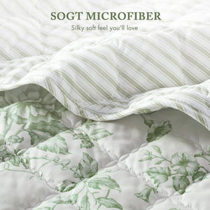 English Elm 4 Piece King Quilt Set Vintage Floral Scalloped Edge Microfiber Bedroom Bedding Green B035P529064