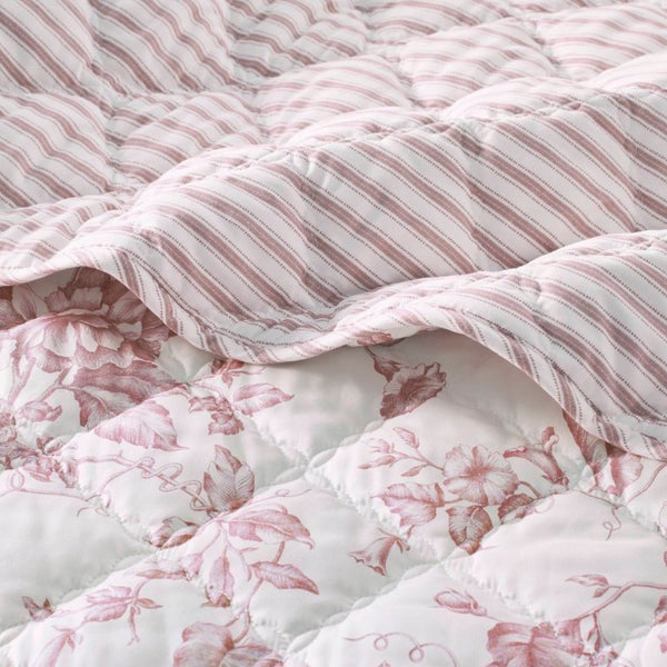 English Elm 4 Piece King Quilt Set Vintage Floral Scalloped Edge Microfiber Bedroom Bedding Pink B035P529067