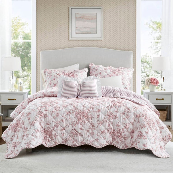 English Elm 4 Piece King Quilt Set Vintage Floral Scalloped Edge Microfiber Bedroom Bedding Pink B035P529067