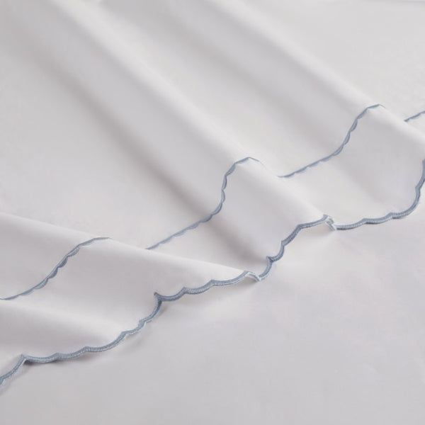 English Elm 4 Piece Split King Cotton Sateen Sheet Set with Scallop Embroidery for Adjustable Beds White+Blue 4 Pieces B035P529092