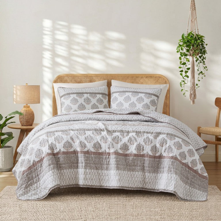 English Elm 3-Piece King Quilt Set Artisan Block-Print Medallion Reversible Prewashed Bedroom Bedding Clay Cotton 106 L x 94 W x 0.5 H B035P549275