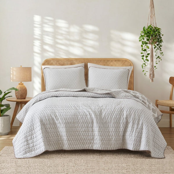 English Elm 3-Piece King Quilt Set Artisan Block-Print Medallion Reversible Prewashed Bedroom Bedding Clay Cotton 106 L x 94 W x 0.5 H B035P549275