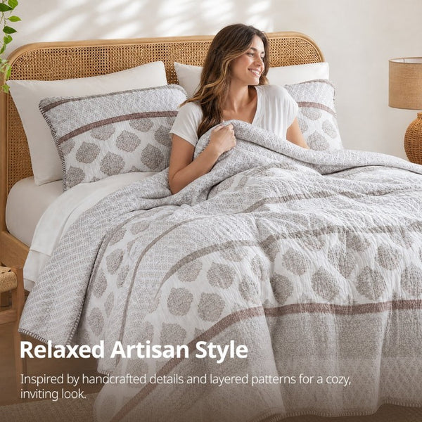 English Elm 3-Piece King Quilt Set Artisan Block-Print Medallion Reversible Prewashed Bedroom Bedding Clay Cotton 106 L x 94 W x 0.5 H B035P549275