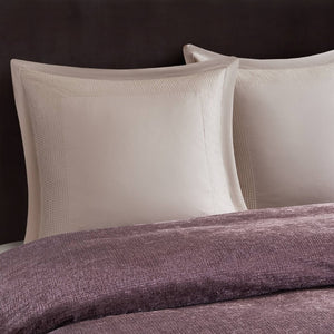 English Elm 8-Piece Queen Comforter Set Velvet Jacquard Faux Fur Embroidered Mauve Bedding Collection B035P549325