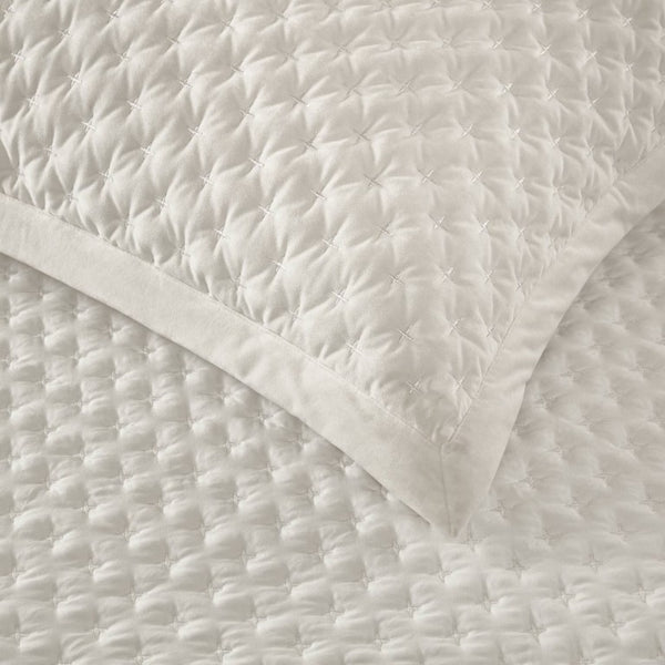 English Elm 3-Piece Queen Velvet Coverlet Set with Cross-Stitch Quilting for Elegant Bedrooms White B035P549327